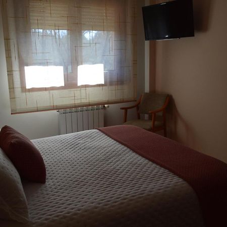 Hotel Restaurante Val Antas de Ulla Экстерьер фото