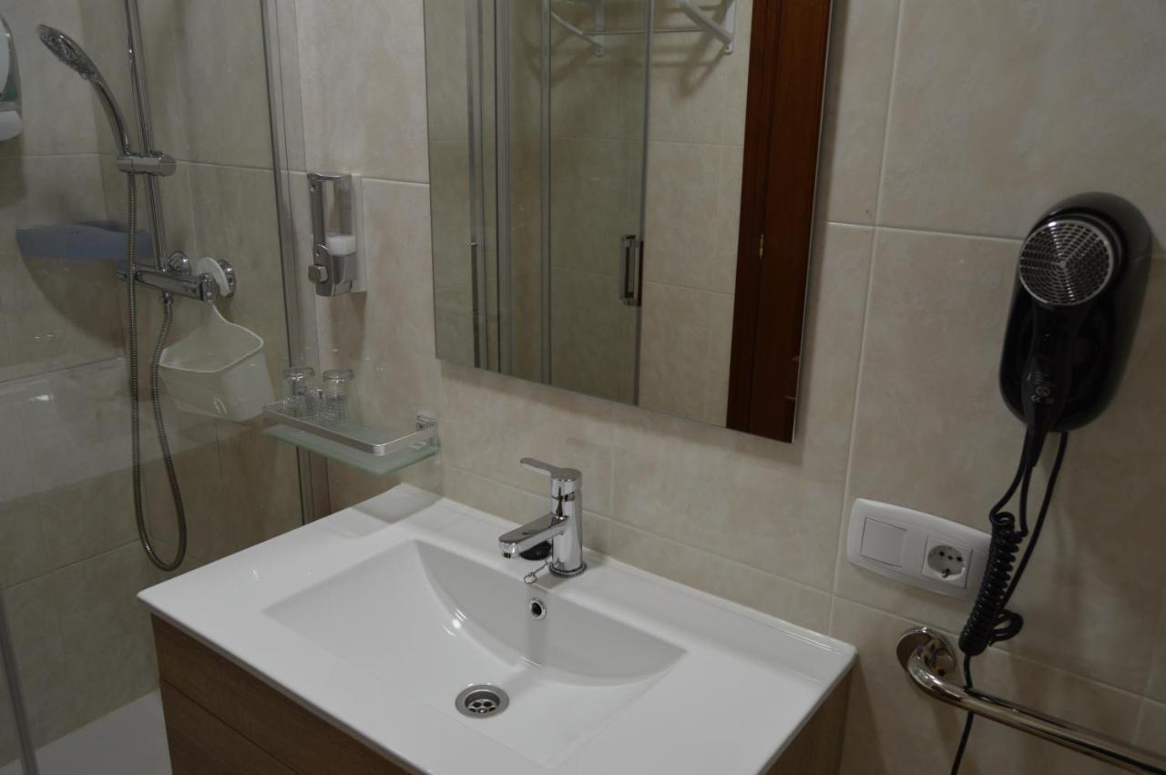 Hotel Restaurante Val Antas de Ulla Экстерьер фото