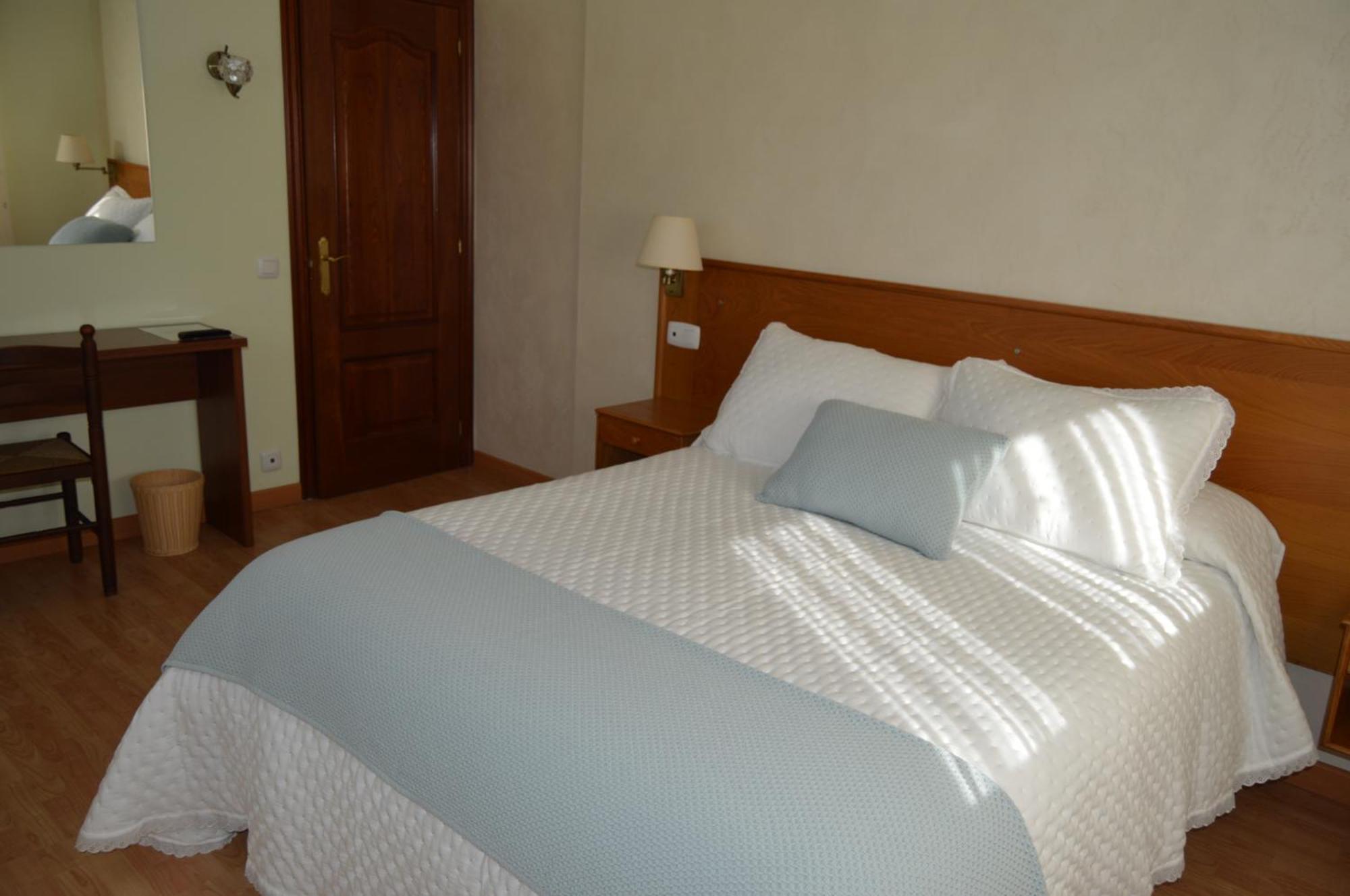 Hotel Restaurante Val Antas de Ulla Номер фото