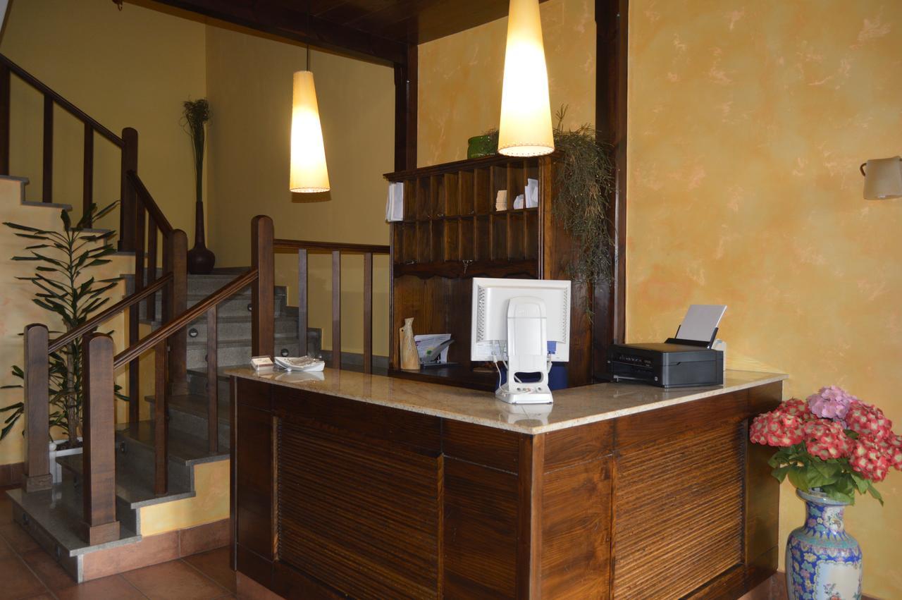 Hotel Restaurante Val Antas de Ulla Экстерьер фото